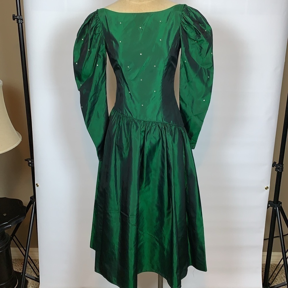 Vintage Dance Allure emerald green formal, Size 7/8 - Excellent condition!